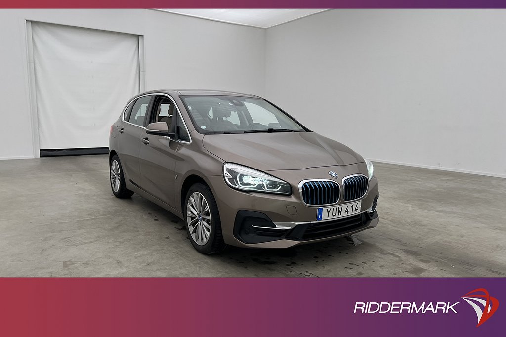 BMW 225xe Active Tourer Luxury Line Navi HUD Kamera Skinn