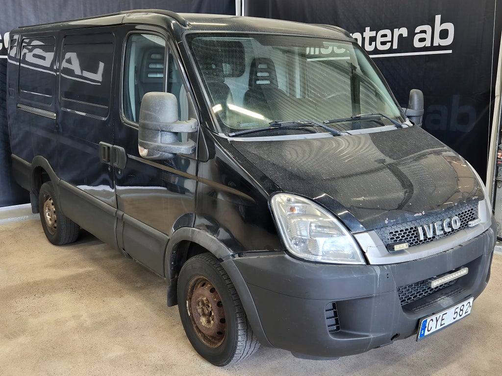 Iveco Daily 29L12 Skåpbil 2.3 HPI AGile Euro 4