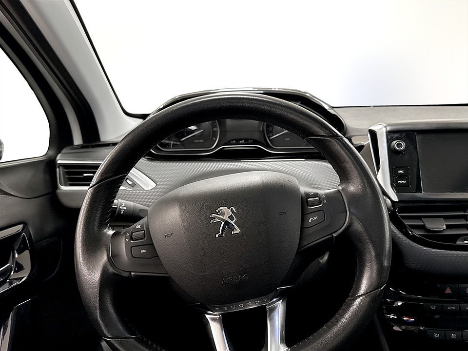 Bild på Peugeot 208 Style 5D 1.2 PT 82hk PANO BACKSENSORER