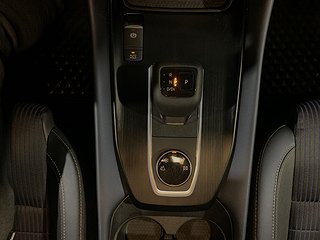 SUV Nissan Qashqai 20 av 20