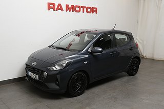 Halvkombi Hyundai i10 1 av 23