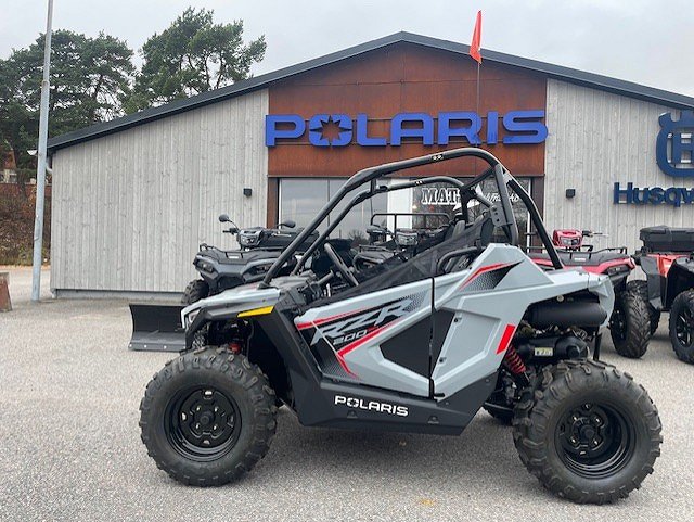 Polaris RZR 200 EFI