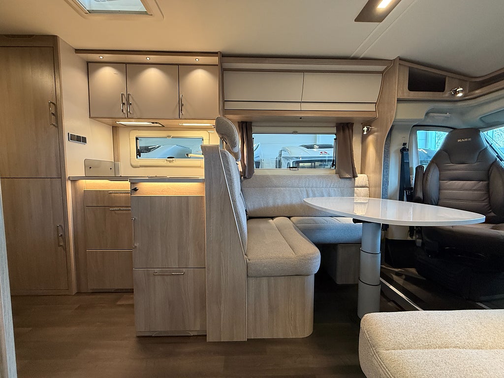 Kabe Travel Master Classic 740 LXL *Automat*4250kg Totalvikt*