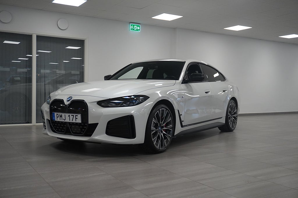 BMW i4 eDrive40 Gran Coupé 4,95% ränta Fully Charged M-Sport Pro 20 DAP