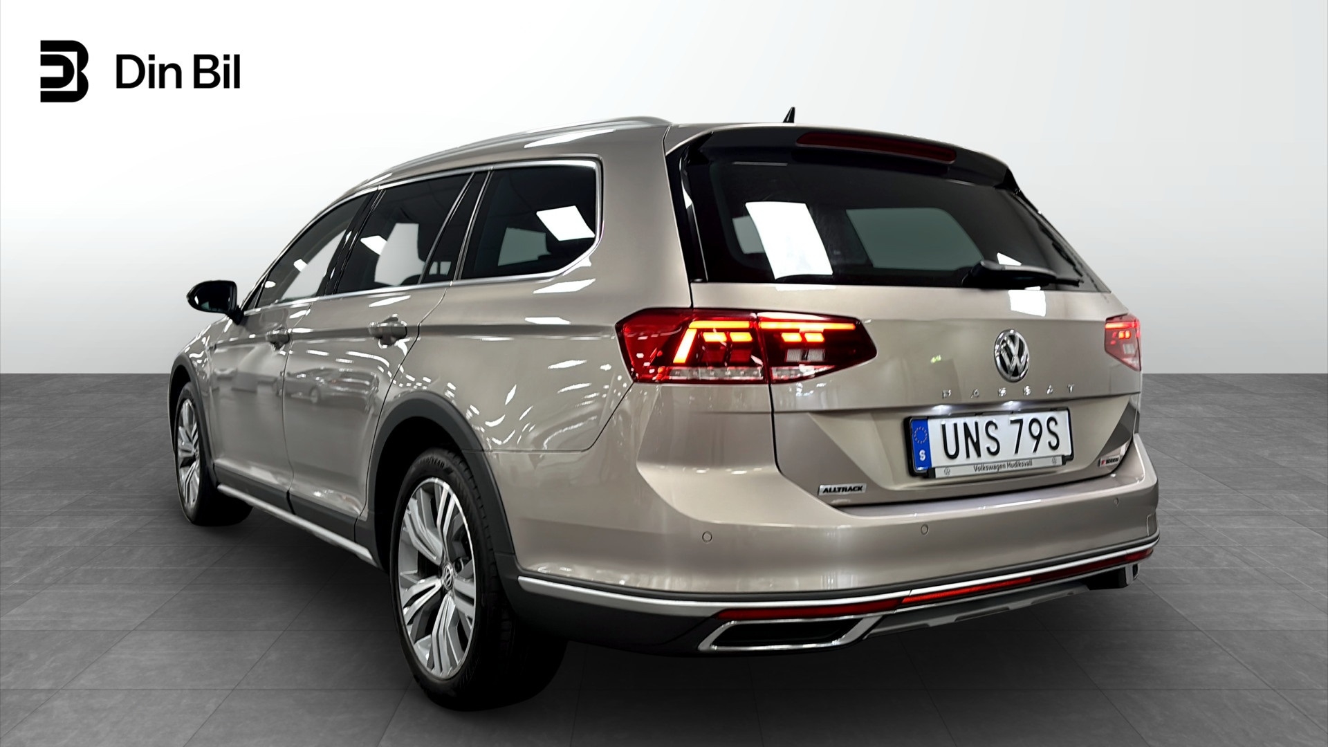 Volkswagen Passat 2020, photo 4/57
