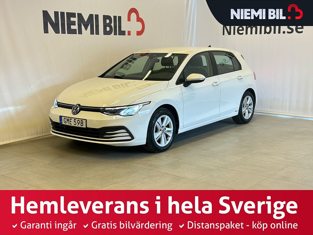 Volkswagen Golf 1.0 Kamera/Drag/Psens/B-värm/MOMS/S&V-däck