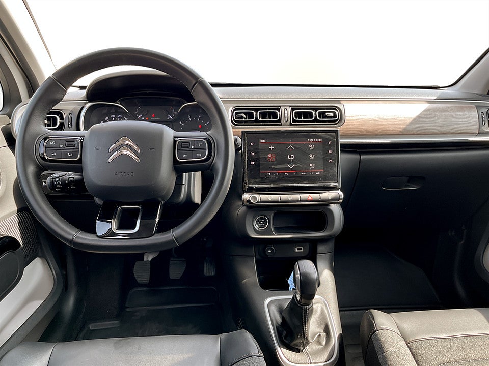 Bild på Citroën C3 Shine 1.2 PT 83hk CARPLAY BACKSENSORER