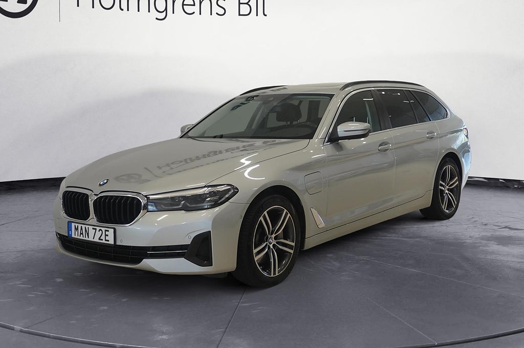 BMW 530 e xDrive Touring Komfort Pano 292hk | Ränta 3,95%
