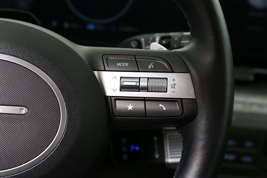 Hyundai Kona Electric Standard Range Essential 2024