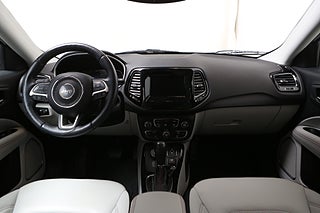 SUV Jeep Compass 17 av 27