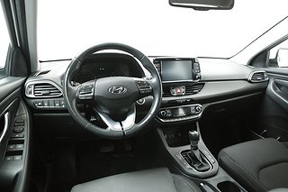 Halvkombi Hyundai i30 13 av 27