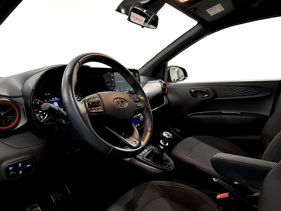 Bild på Hyundai i10 N-Line 1.0 T-GDI 100hk - B-KAMERA, RATTVÄRME