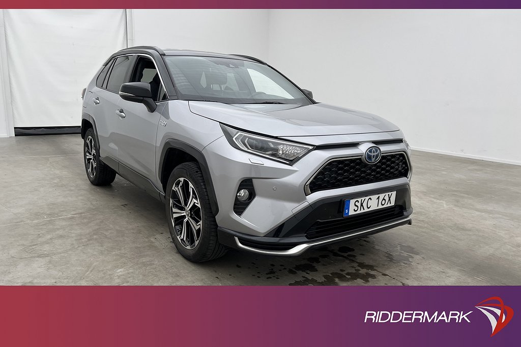 Toyota RAV4 Plug-in AWD 306hk Style Kamera Skinn Drag MOMS