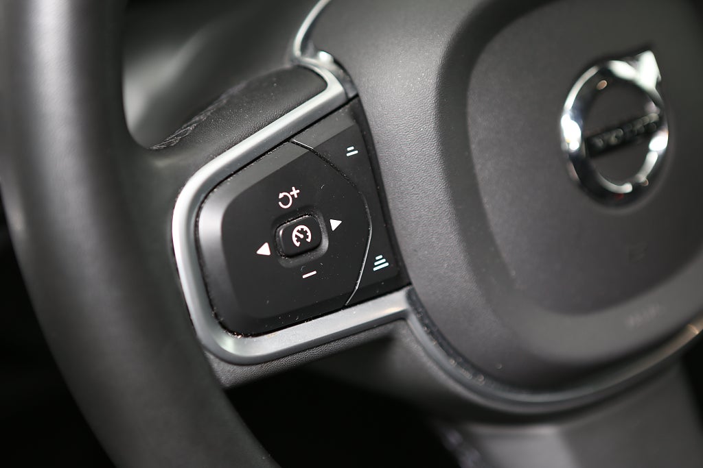 Volvo V60 B4 Diesel 197hk Momentum Adv Aut VOC Leasbar 2022