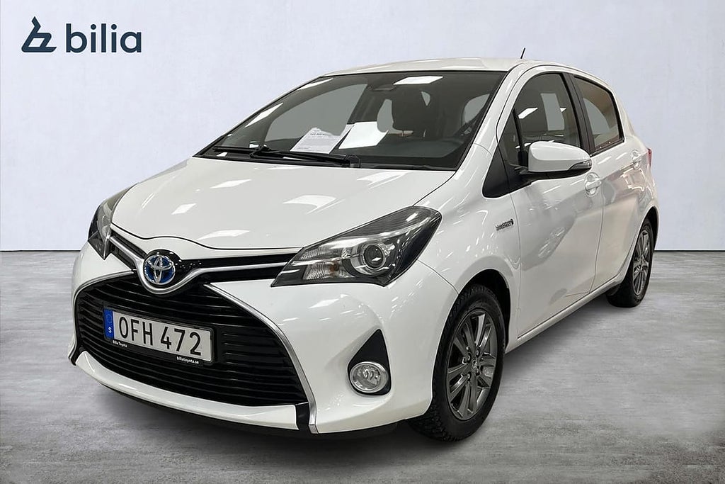 Toyota Yaris Hybrid 1,5 Active / V-hjul