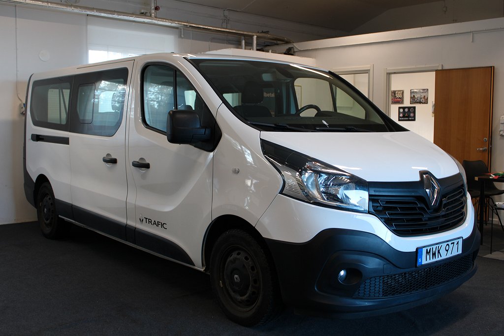 Renault trafic Kombi 2.7t 1.6 dCi / 9-sits / 1-Ägare / 125hk