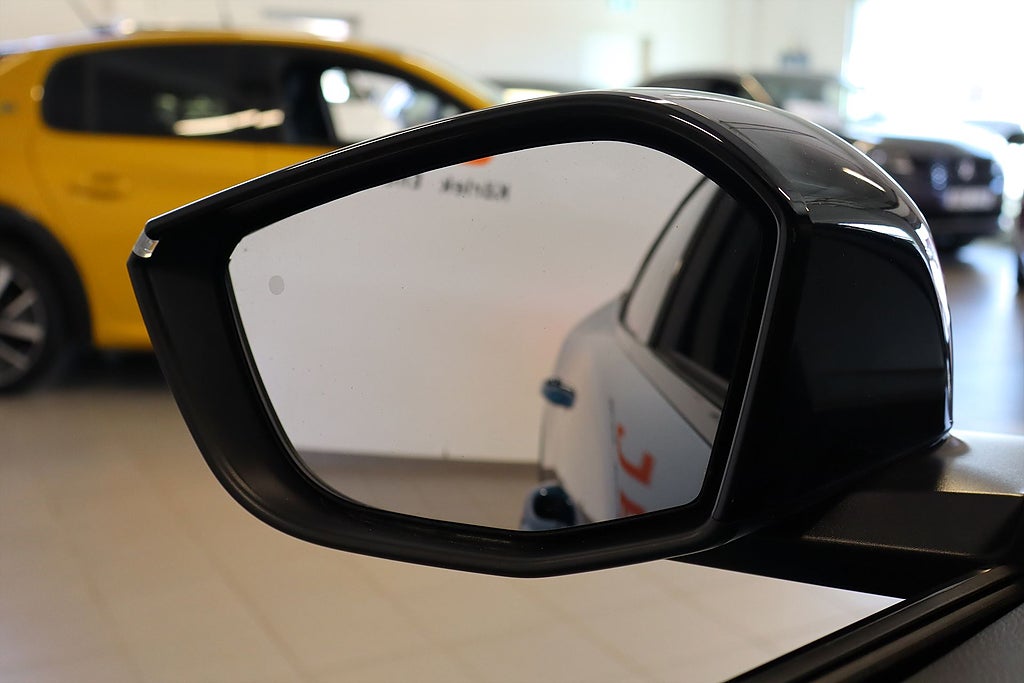 Bild på Peugeot 408 GT 1.2 PT 130hk Aut - B-KAMERA, NAVI, CARPLAY, 1 ÄGARE