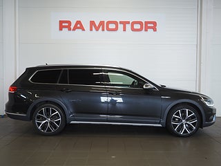 Kombi Volkswagen Passat Alltrack 4 av 22