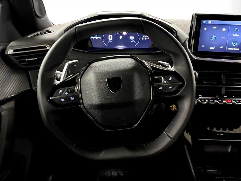 Bild på Peugeot 2008 Allure 1.2 PT 130hk Aut B-KAMERA CARPLAY