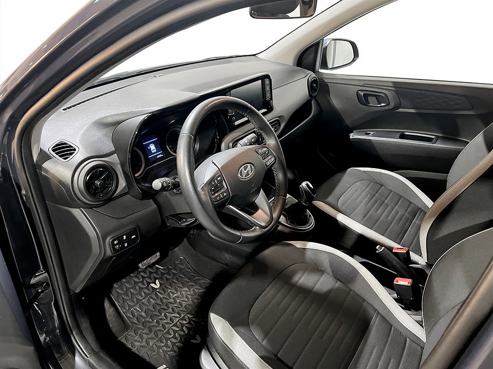 Bild på Hyundai i10 Essential 1.0 blue AMT 67hk Aut CARPLAY EN ÄGARE