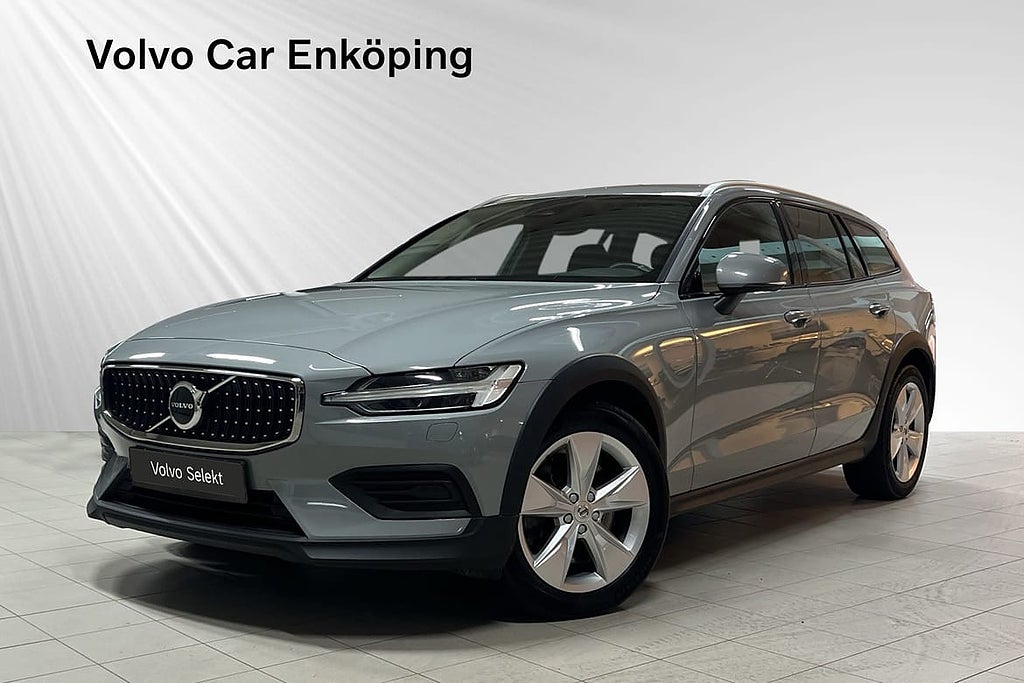 Volvo V60 Cross Country B4 AWD Diesel Core (SELEKT) DRAGKROK 0% RÄNTA