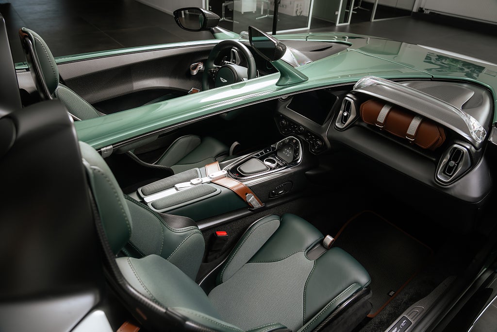 Gallery image 21 of 28