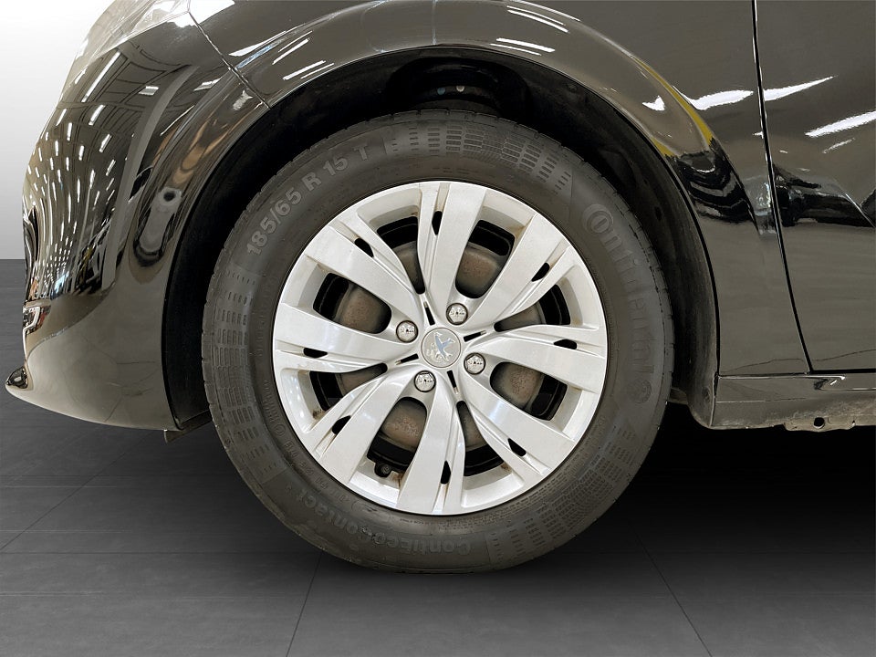 Bild på Peugeot 208 5D Active 1.2 VTi 82hk FARTHÅLLARE