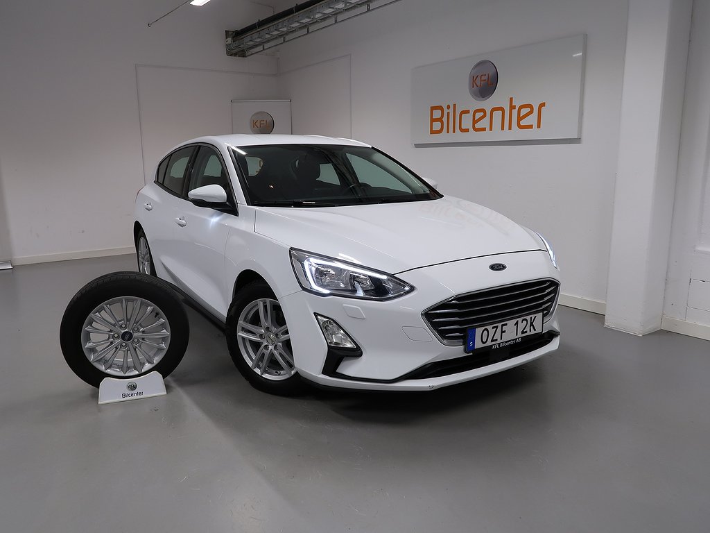 Ford Focus *JANUARIREA* 1.0 EcoBoost Titanium V-Däck ingår Aut-Keyless-Adap