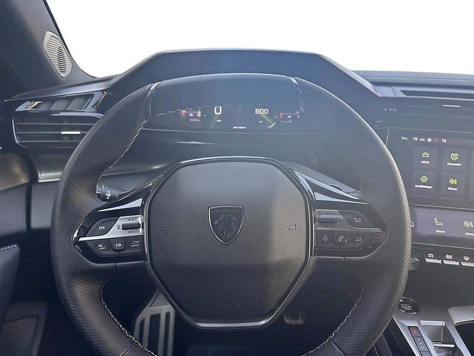 Bild på Peugeot 408 GT 1.2 PT 130hk Aut 360-KAMERA ALCANTARA