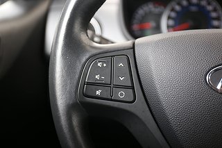 Halvkombi Hyundai i10 14 av 19
