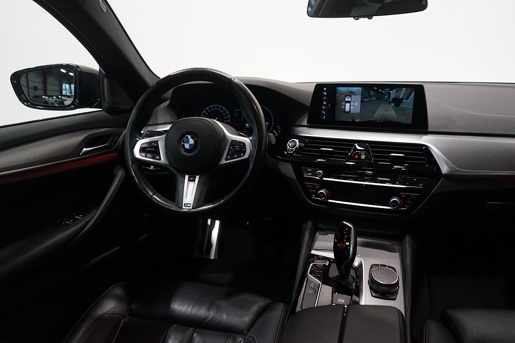 BMW 540i xDrive Touring M Sport Innovation Edition 340hk