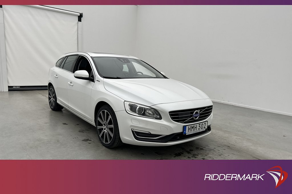 Volvo V60 D6 Plug-In AWD Summum VOC Värm Taklucka Skinn Drag