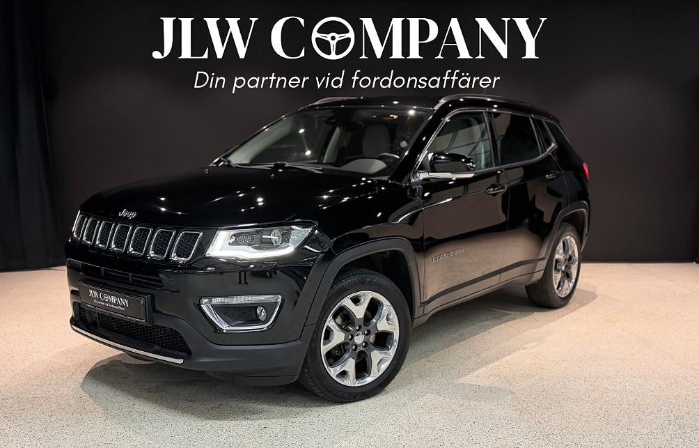 Jeep Compass Limited l 2.0 4WD l Carplay l Dragkrok l 170Hk
