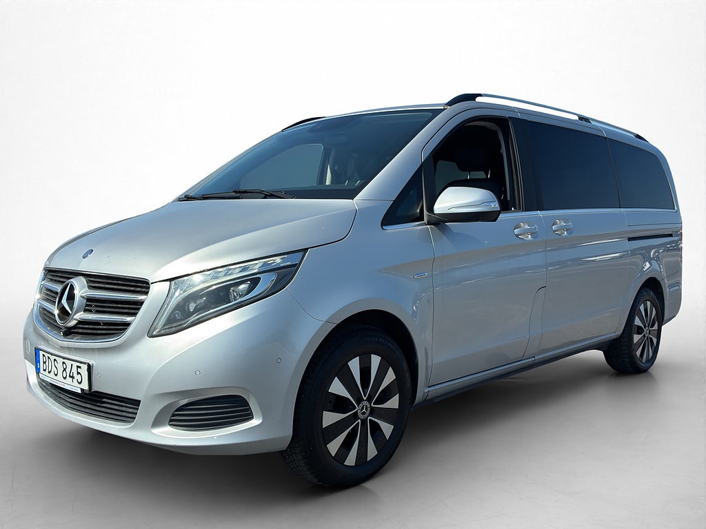 Mercedes-Benz V 250 d Avantgarde 7-Sits Värm Skinn 360° Drag