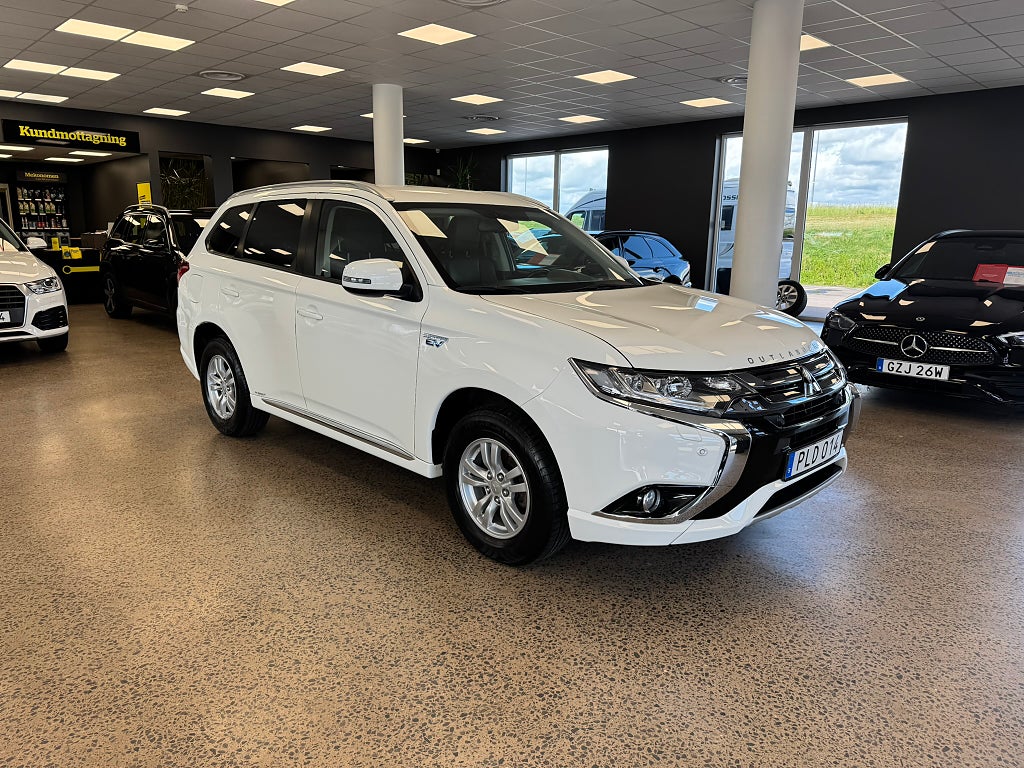 Mitsubishi Outlander PHEV CVT Fleet Edition Euro 6 1 Ägare