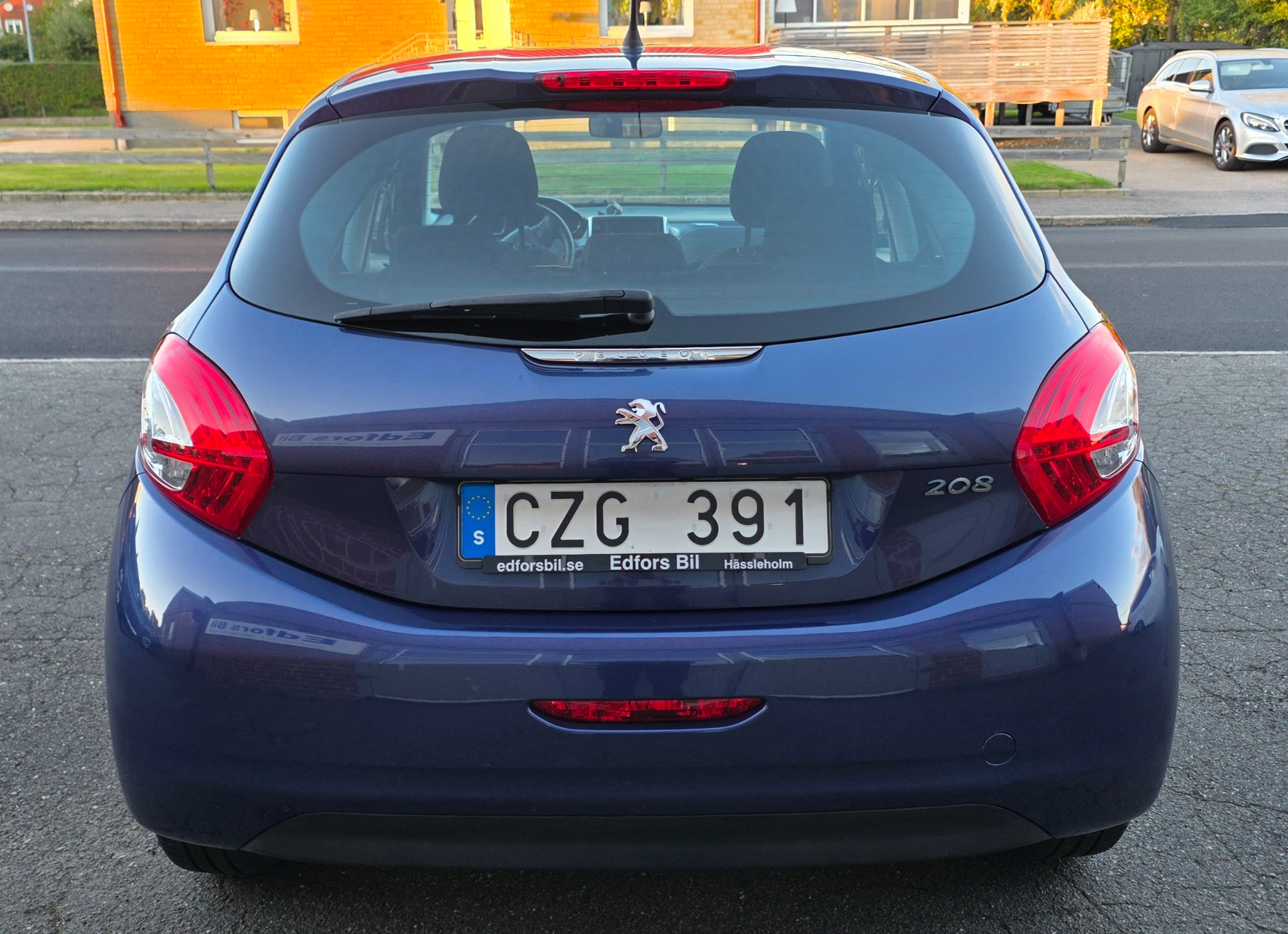 Peugeot 208 5-dörrar 1.4 VTi 2012, bild 4/10
