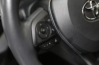 SUV Toyota RAV4 14 av 26