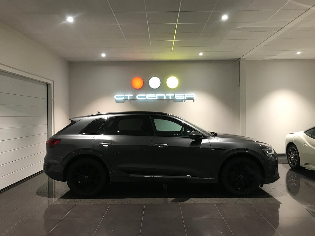 Audi Q8 55 e-tron Quattro S Line B&O Panorama Select 5.95%