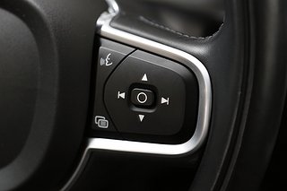 SUV Volvo XC60 18 av 32