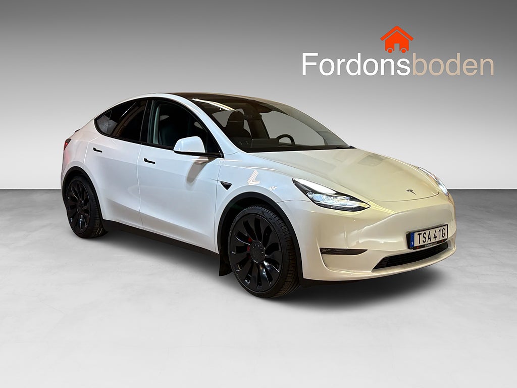 Tesla Model Y Performance Autopilot Panorama Drag MOMS 