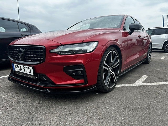 Volvo S60 T5 Geartronic R-Design | Panorama | Drag |Head up | HK