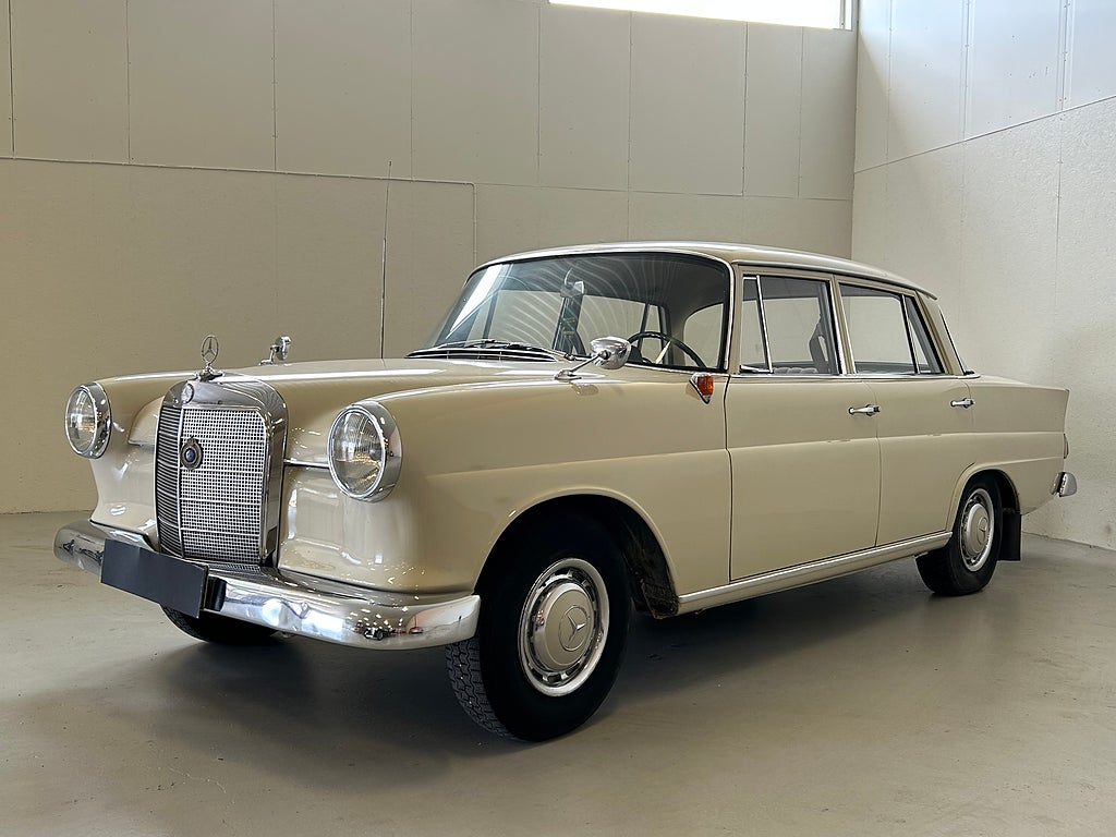 Mercedes-Benz 190 c