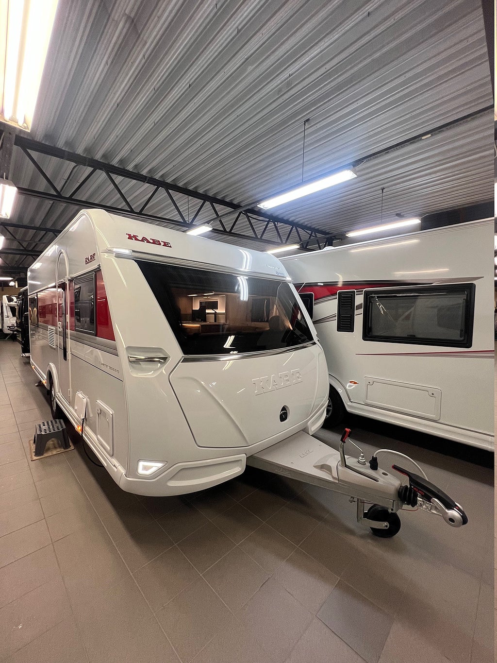 Kabe AMETIST 560 GLE KS