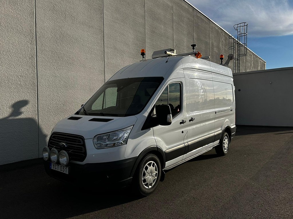 Ford Transit 350 SERVICEBIL 2.2 AWD , Extra Inredning