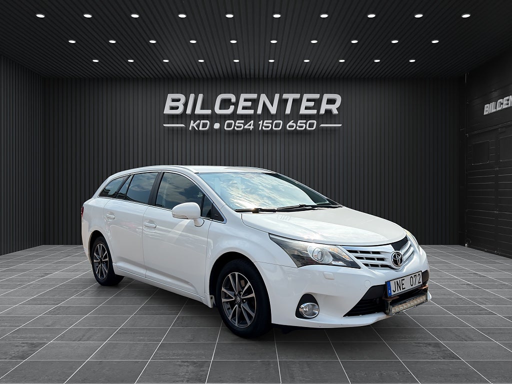 Toyota Avensis Kombi 2.0 D-4D Business  (124HK)