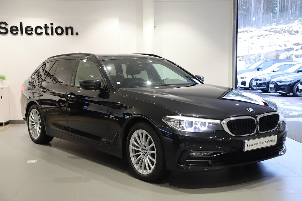 BMW 520 d xDrive Touring Värmare / Drag / 360 Kamera / Läder / Sportline