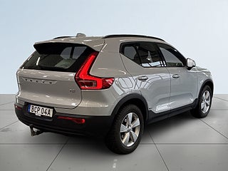 Volvo XC40 T2 Geartronic Momentum S&V/Drag/kamera/Carplay/Pvärm – bild 6