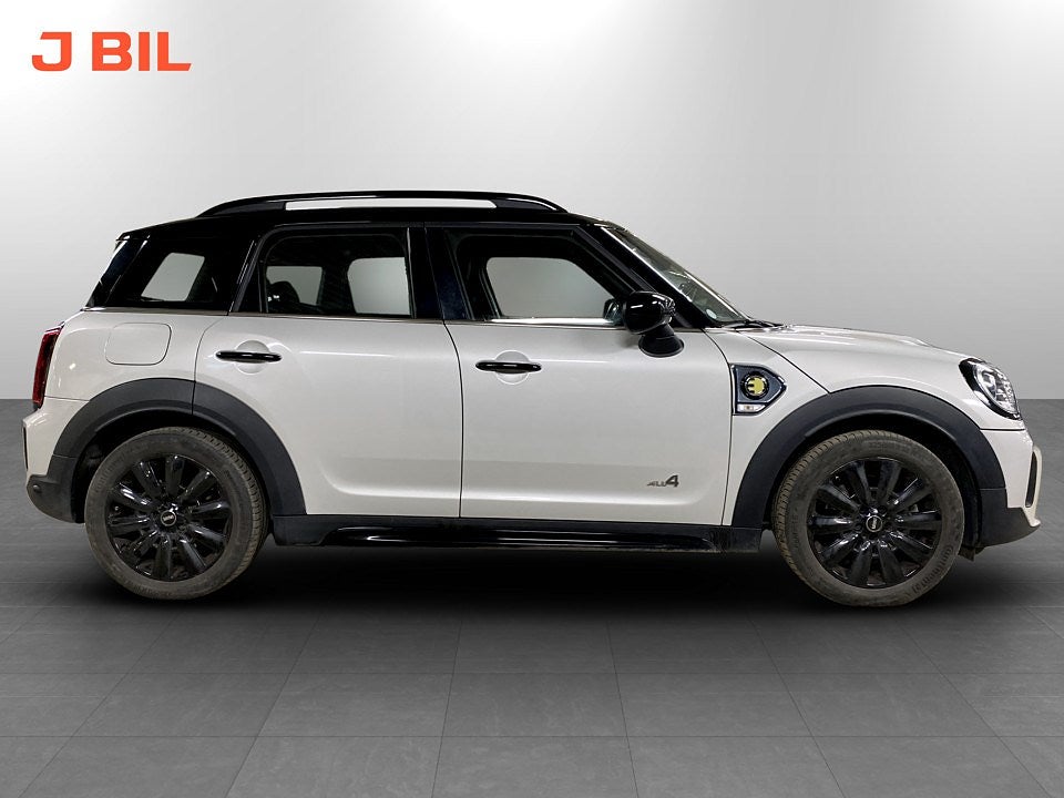 Bild på MINI Countryman Cooper Experience SE ALL4 220hk Aut AWD - B-KAMERA,NAV