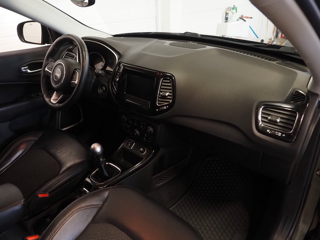 Jeep Compass 1.4 140hk Limited | Backkamera | 2018