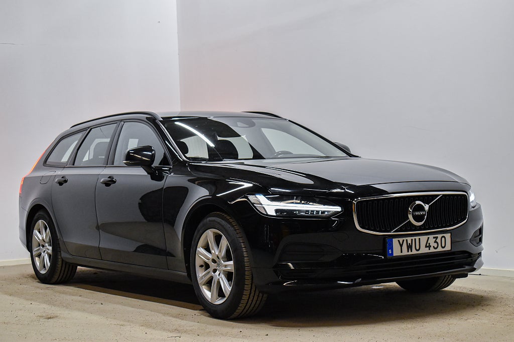 Volvo V90 D4 AWD Geartronic Business Drag Navi VoC PDC Värm.